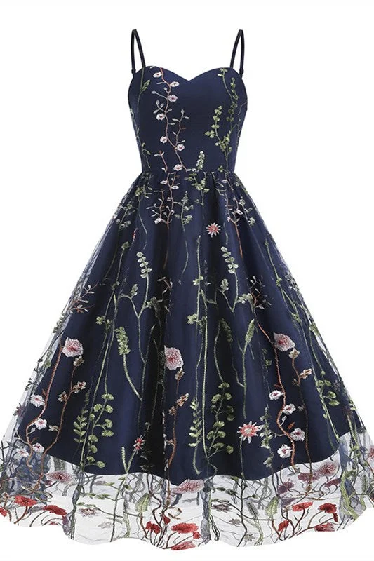 Plus Size Navy Blue Floral Embroidered Sweetheart Midi Dress